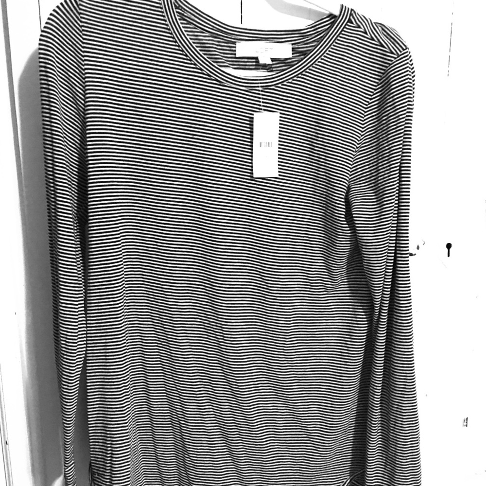 Cute and classy longed sleeve pullover